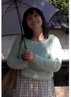 【騎乗位♡】応募して来た四十路熟女を訪ねて遥々熊本へ！若見え熟女を旅館に誘い初撮り中出しAVセックス！｜h_1724a123g00011