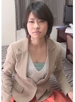 【指マン♡】電マですぐにイッちゃう敏感奥様！激しくされてビュビュビュ～っと大量潮吹き！｜h_1724a086b00008